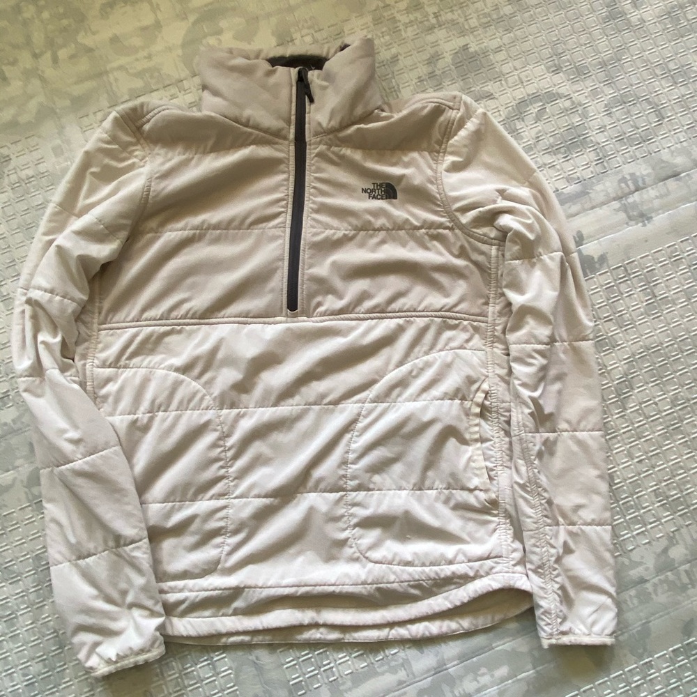 The north face puffy white jacket